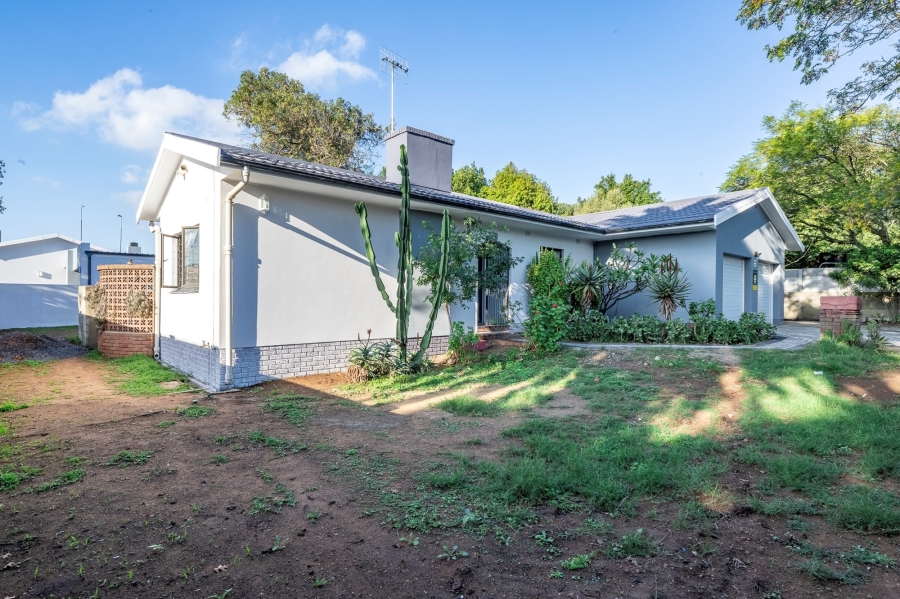 4 Bedroom Property for Sale in Durbanville Western Cape